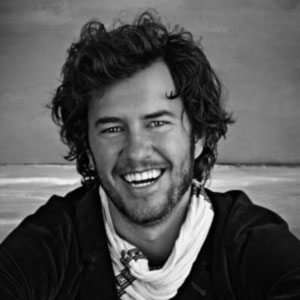 Blake Mycoskie speaker